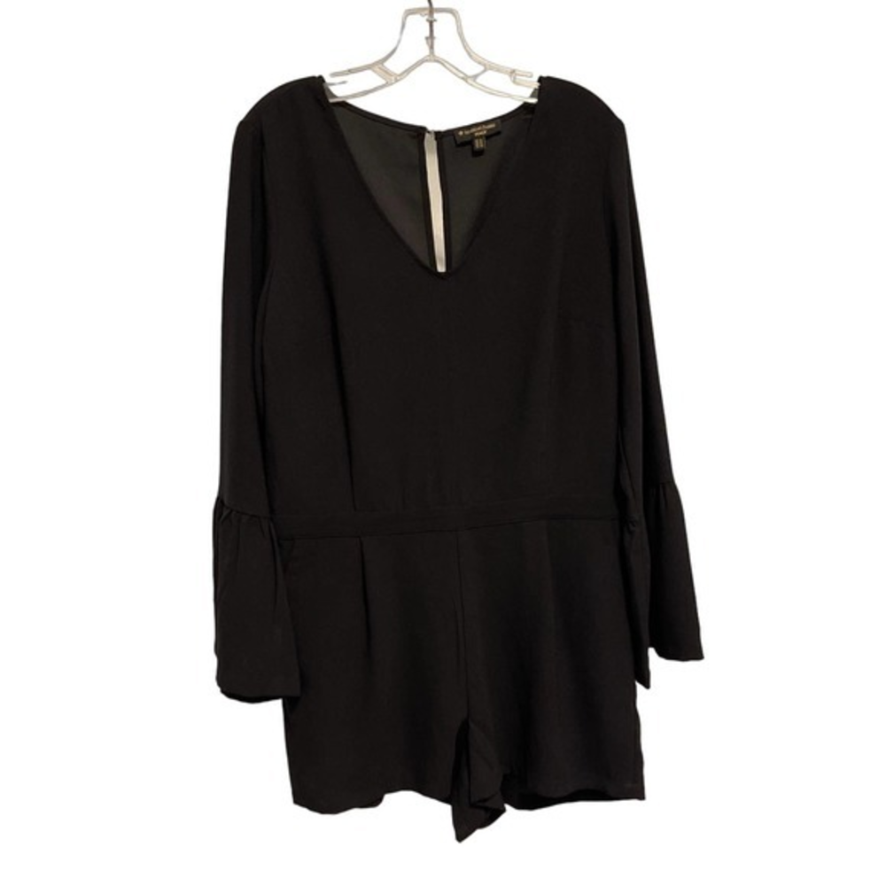 Massimo Fabbro Italy Black‎ V Neck Long Sleeve Romper Size 10 Pre-owned